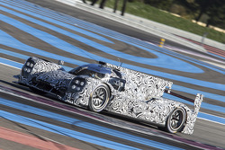 Porsche LMP1 testing at Paul Ricard Circuit