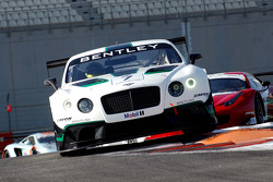#7 M-Sport Bentley Continental GT3: Guy Smith, Steven Kane, Andy Meyrick