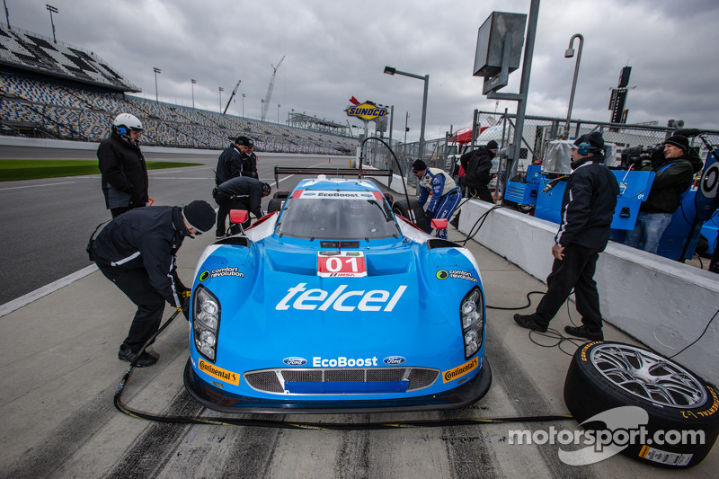 #01 Chip Ganassi Racing Riley DP Ford EcoBoost: Scott Pruett, Memo Rojas, Jamie McMurray, Sage Karam