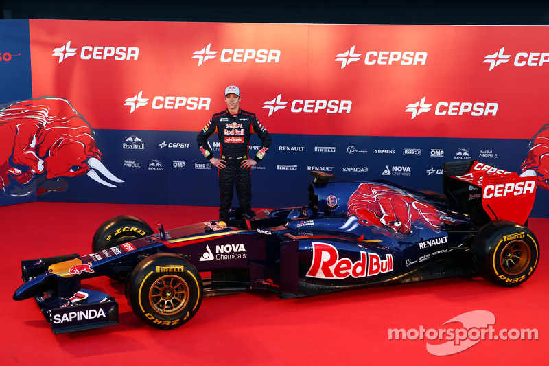 Daniil Kvyat with the Scuderia Toro Rosso STR9