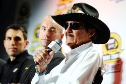 Aric Almirola, Marcos Ambrose, Richard Petty