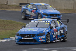 Robert Dahlgren e Scott McLaughlin su Volvo S60 del team Polestar Racing
