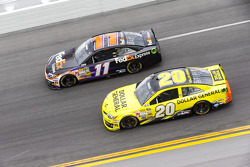 Matt Kenseth and Denny Hamlin