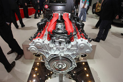Ferrari California T motor