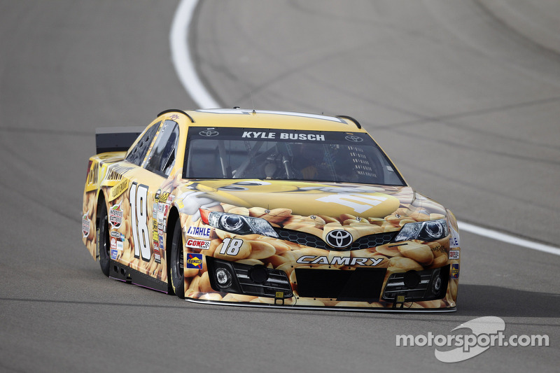Kyle Busch, Joe Gibbs Racing Toyota at Las Vegas