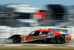 #0 DeltaWing Racing Cars DeltaWing DWC13 Elan: Andy Meyrick, Katherine Legge, Gabby Chaves