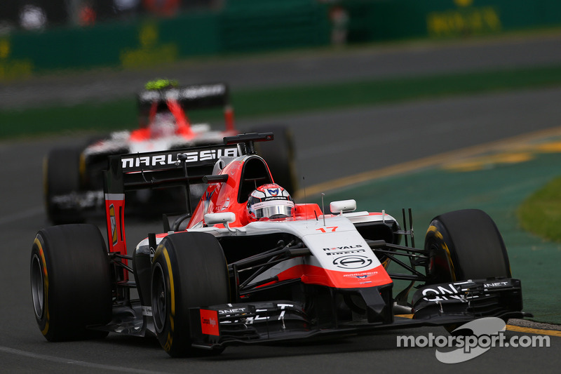 Jules Bianchi, Marussia F1 Team MR03 davanti a Max Chilton, Marussia F1 Team MR03
