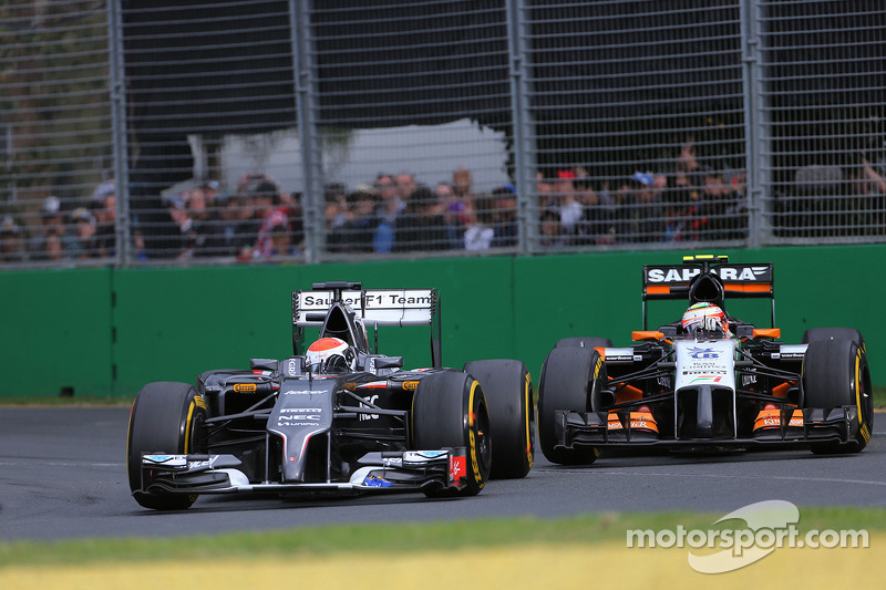 Adrian Sutil, Sauber F1 Team and Sergio Perez, Sahara Force India  16