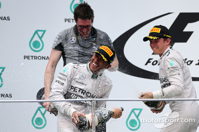 Lewis Hamilton (GBR), Mercedes AMG F1 Team; Nico Rosberg (GER), Mercedes AMG F1 Team