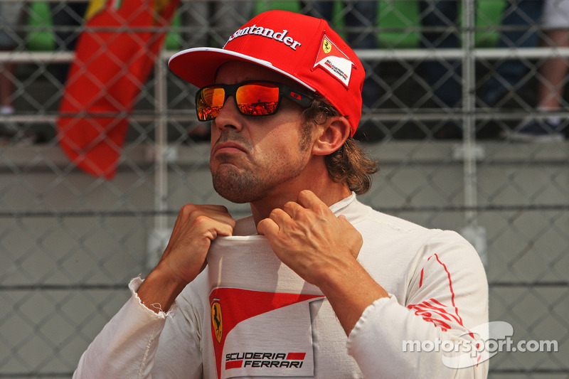 Fernando Alonso, Ferrari en la parrilla