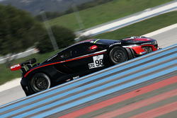 #98 ART Grand Prix McLaren GT3 MP4-12C: Ricardo Gonzalez, Yann Gouday