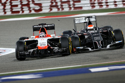 Jules Bianchi, Marussia F1 Team and Adrian Sutil, Sauber F1 Team 06