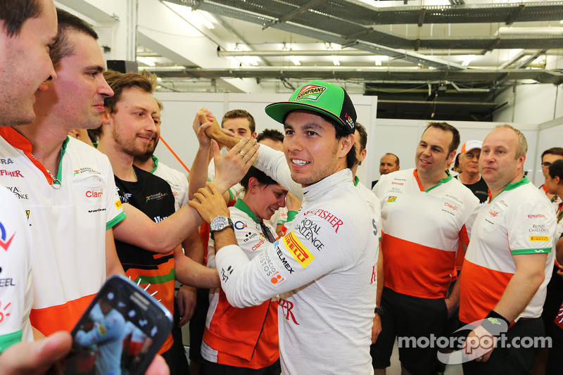 Sergio Perez, Sahara Force India F1 celebra sua terceira posição com a equipe