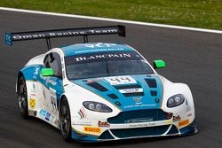 #44 Oman Racing Team 阿斯顿马丁 Vantage GT3: Stephen Jelly, Ahmad Al Harty, Michael Caine