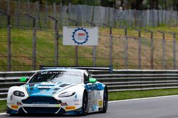 #44 Oman Racing Team 阿斯顿马丁 Vantage GT3: Stephen Jelly, Ahmad Al Harty, Michael Caine