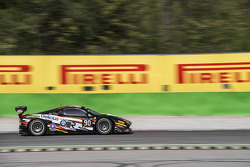 #90 Scuderia Villorba Corse Ferrari 458 Italia: Francesco Castellacci, Stefano Gai, Andrea Rizzoli
