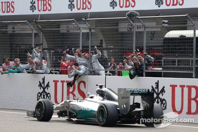 2014 Çin GP: Lewis Hamilton, Mercedes AMG F1