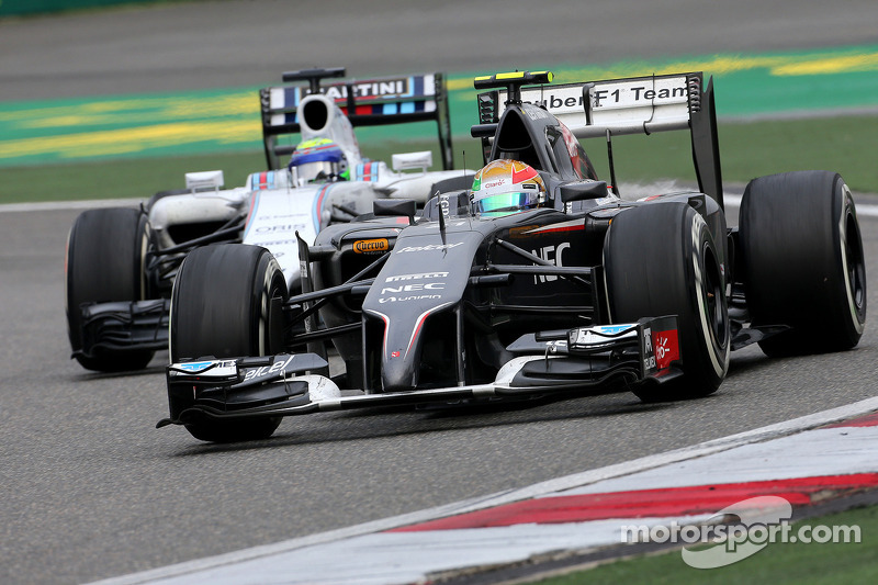 Esteban Gutiérrez, Sauber F1 Team y Felipe Massa, Williams F1 Team