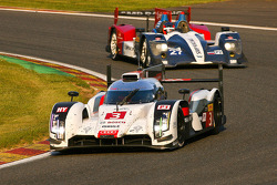#3 Audi Sport Team Joest Audi R18 e-tron quattro: Marco Bonanomi, Filipe Albuquerque