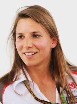 Simona de Silvestro teste pour Sauber