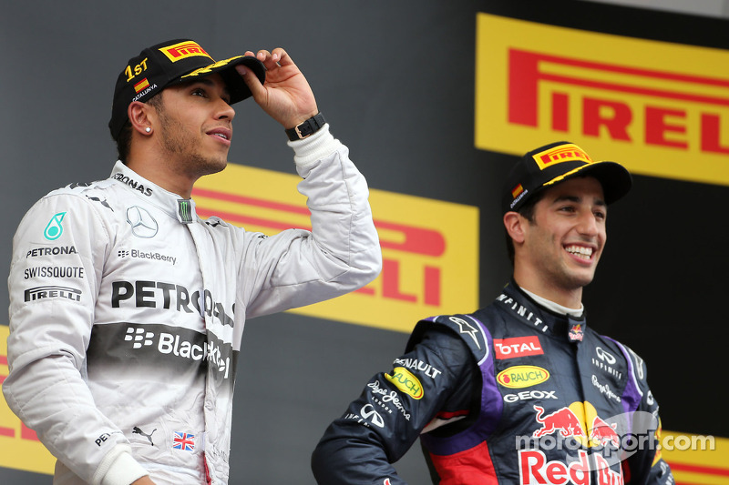 Podium: 1er Lewis Hamilton, 3ème Daniel Ricciardo