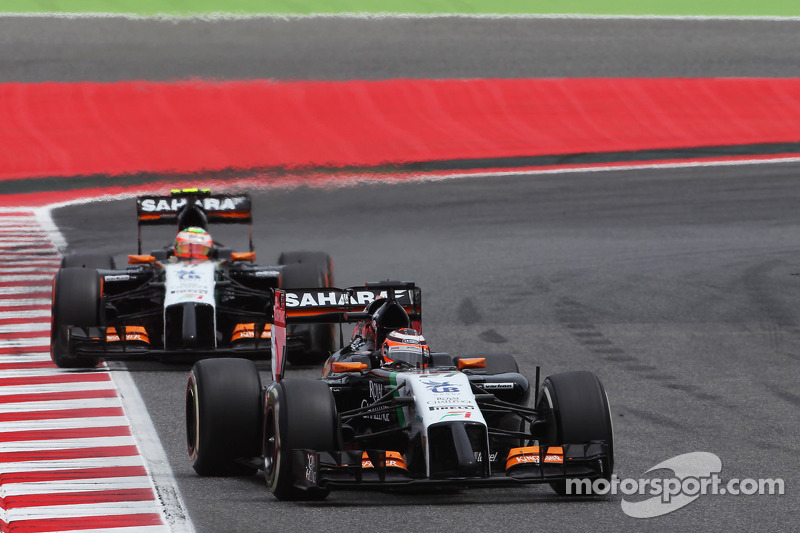 Nico Hulkenberg, Sahara Force India F1 VJM07 y Sergio Pérez, Sahara Force India F1 VJM07