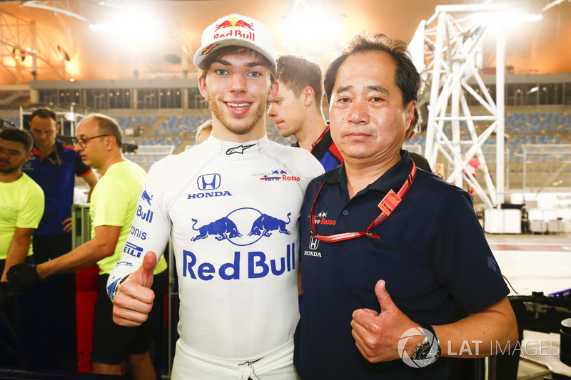Pierre Gasly, Toro Rosso, Toyoharu Tanabe, F1 Technical Director, Honda