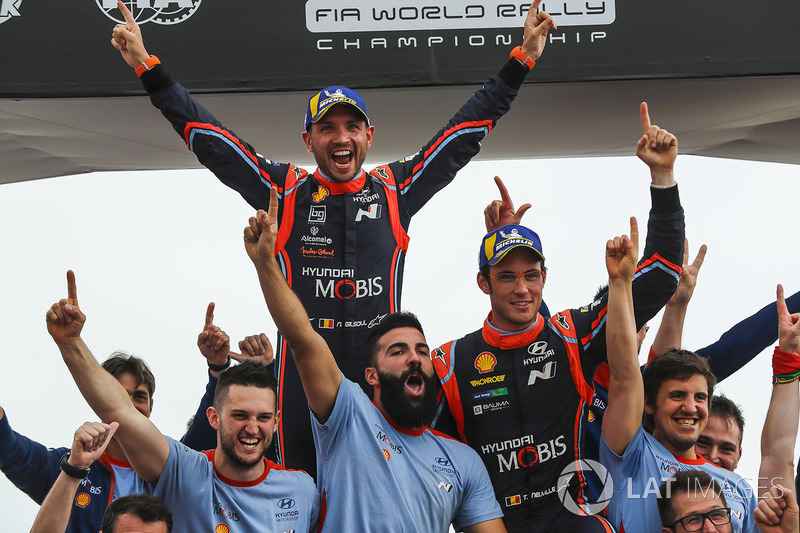 I vincitori Thierry Neuville, Nicolas Gilsoul, Hyundai i20 WRC, Hyundai Motorsport