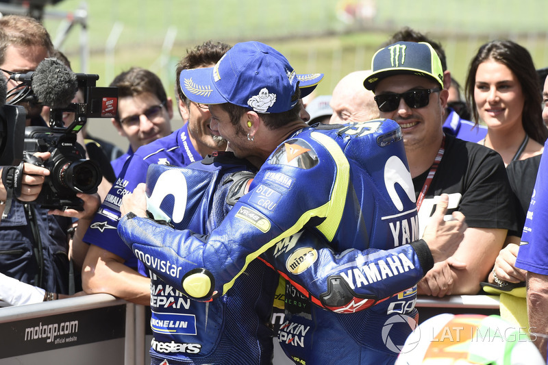 Valentino Rossi, Yamaha Factory Racing, Maverick Viñales, Yamaha Factory Racing