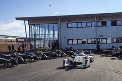 Le prime 10 vetture di Formula E vengono consegnate e presentate