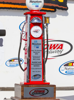Race winner Sam Hornish Jr.