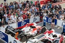 #24 塞巴斯蒂安·勒布 Racing Oreca 03 日产: 扬·哈劳兹, 维森特·卡皮莱尔