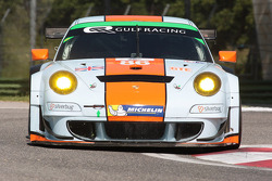 #86 Gulf Racing UK Porsche 911 GT3 RSR: Michael Wainwright, Adam Carroll, Ben Barker