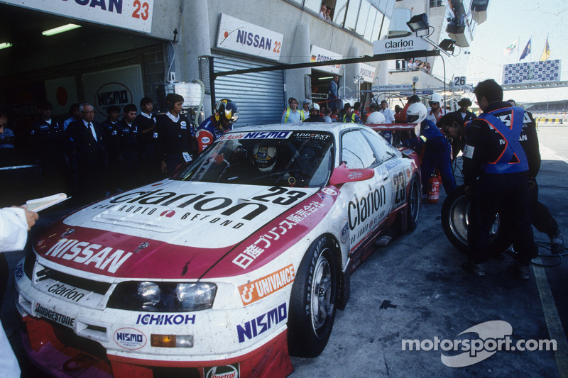 1996 #23 Nissan Skyline GT-R: Toshio Suzuki, Kazuyoshi Hoshino, Masahiro Hasemi