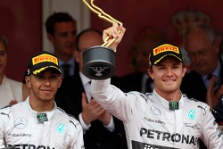 Nico Rosberg, Mercedes AMG F1 Team and Lewis Hamilton, Mercedes AMG F1 Team