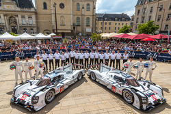 #20 Porsche Team Porsche 919 Hybrid: Timo Bernhard, Mark Webber, Brendon Hartley;#14 Porsche Team Porsche 919 Hybrid: Romain Dumas, Neel Jani, Marc Lieb