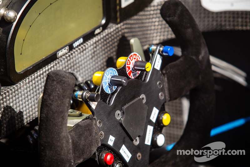 27 Smp Racing Oreca 03 Nissan Steering Wheel At 24 Hours Of Le Mans 27 Smp Racing Oreca 03 Nissan Steering Wheel