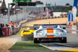 #97 Aston Martin Racing Aston Martin Vantage V8: Darren Turner, Stefan Mücke, Bruno Senna