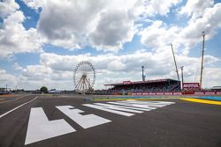 Le Mans sign