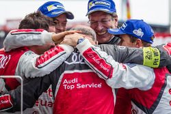 Overall race winners Benoit Tréluyer, Andre Lotterer and Marcel Fässler celebrate with Dr. Wolfgang Ullrich and Ralf Jüttner