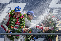 LMP1-H podium: Tom Kristensen sprays champagne