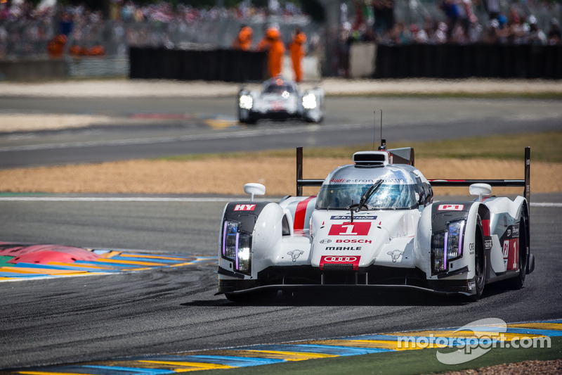 #1 Audi Sport Joest Takımı Audi R18 E-Tron Quattro: Lucas Di Grassi, Marc Gene, Tom Kristensen