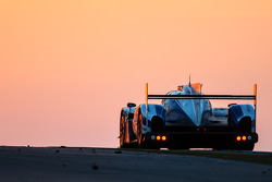 #8 Toyota Racing Toyota TS 040 - Hybrid: Anthony Davidson, Nicolas Lapierre, Sébastien Buemi