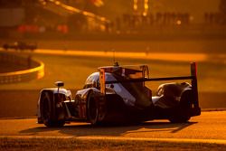 #1 Audi Sport Team Joest Audi R18 E-Tron Quattro: Lucas Di Grassi, Marc Gene, Tom Kristensen