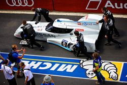 #0 Nissan Motorsports Global Nissan Zeod RC being pushed along pit lane