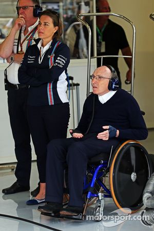 Frank Williams, dueño del equipo Williams con su hija Claire Williams, la adjunta principal del equi