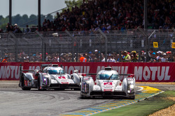 #2 Audi Sport Team Joest Audi R18 E-Tron Quattro: Marcel Fässler, Andre Lotterer, Benoit Tréluyer