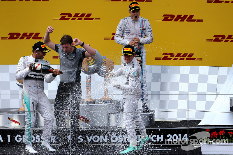 Podium: Lewis Hamilton, Mercedes AMG F1 Team, Nico Rosberg, Mercedes AMG F1 Team; Valtteri Bottas, W