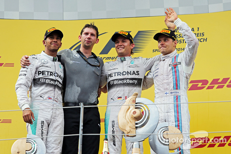 The podium, Mercedes AMG F1, second; Lewis Hamilton, Mercedes AMG F1, race winner; Daniel Ricciardo,