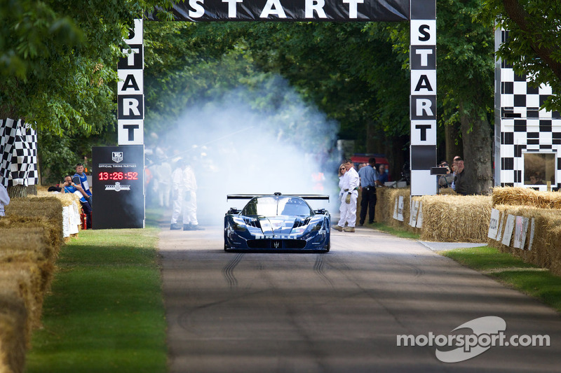 Maserati MC12 GT1 - Nick Hammerson